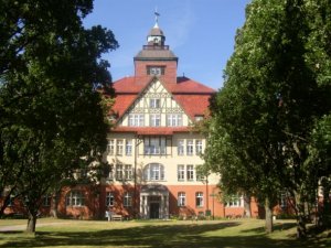 Rehaklinik Brandenburg: Fachkrankenhaus neurologische Frührehabilitation