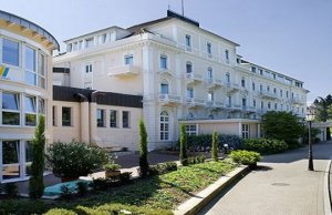 Rehaklinik Baden-Württemberg: Klinik Park-Therme in Badenweiler Deutschland