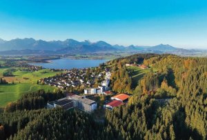 Rehaklinik Bayern: m&i-Fachklinik Enzensberg Füssen Bayern Deutschland