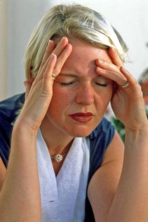 Aktuelles: Schlägt das Wetter um, haben oft Frauen unter Migräne zu leiden