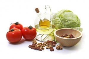 Fit im Alter Senioren: Mit Vitaminen und Mineralstoffen Krankheiten gezielt vorbeugen Ratgeber: Fit im Alter Senioren: Mit Vitaminen und Mineralstoffen Krankheiten