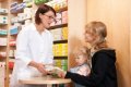 Ratgeber: 7 Fragen, die Patienten in der Apotheke stellen sollten